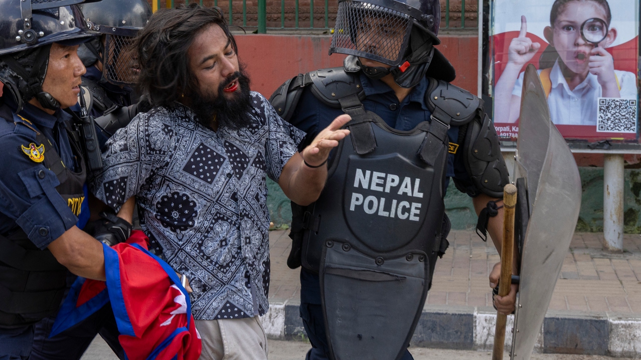 Nepal levanta el bloqueo a las redes sociales tras protestas de la Generación Z que han dejado 19 muertos