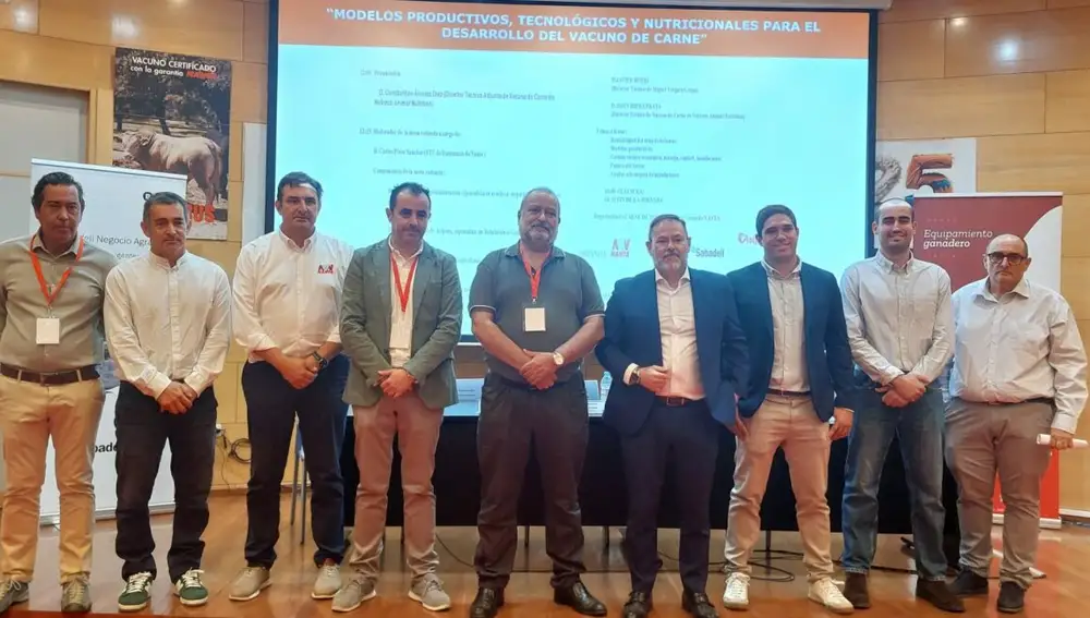 Participantes en los VIII Encuentros Profesionales del Vacuno de Carne