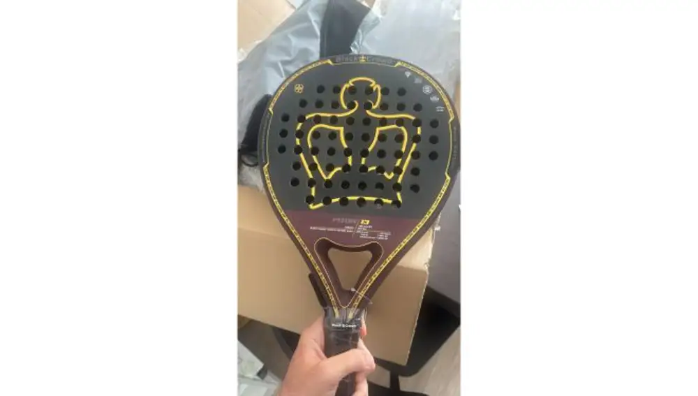 Black Crown Piton 13