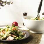 Adiós a la cena: cómo están cambiando los hábitos alimentarios de los consumidores 