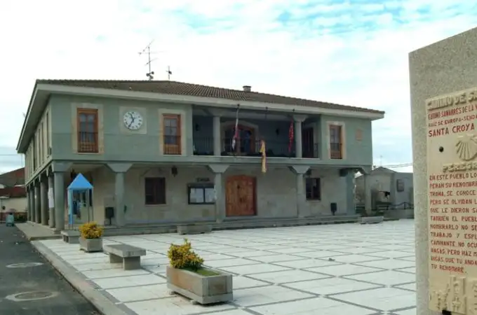 El alcalde de Santa Croya de Tera (Zamora) dimite para atajar “la confrontación que entorpece la vida municipal El alcalde de Santa Croya de Tera (Zamora) dimite para atajar “la confrontación que entorpece la vida municipal