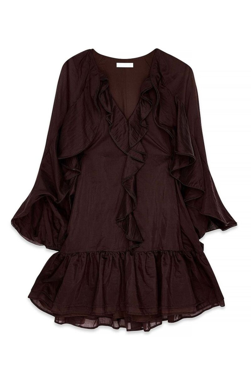 Vestido con volantes.