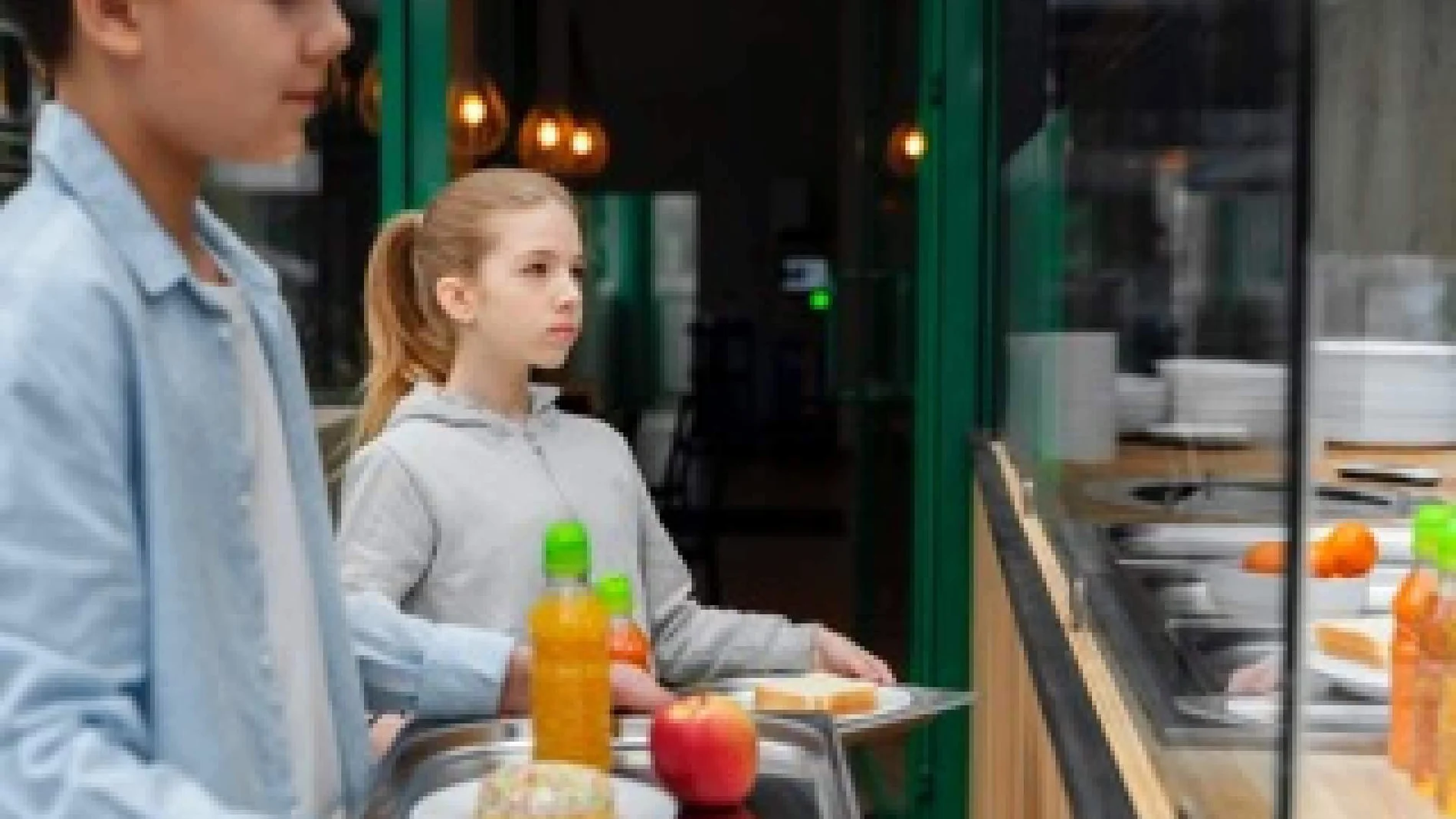 Expertos valoran positivamente la nueva normativa de menús escolares para frenar la obesidad infantil