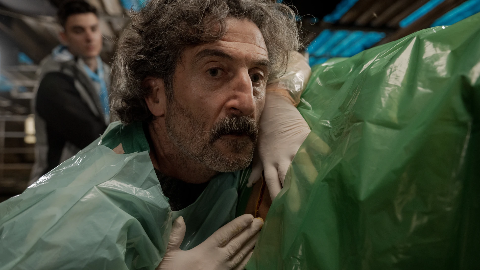 Luis Zahera interpreta a un veterinario en la nueva comedia de Netflix titulada 'Animal'