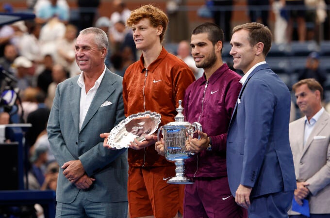 Sinner y Alcaraz, en la ceremonia posterior a la final del US Open