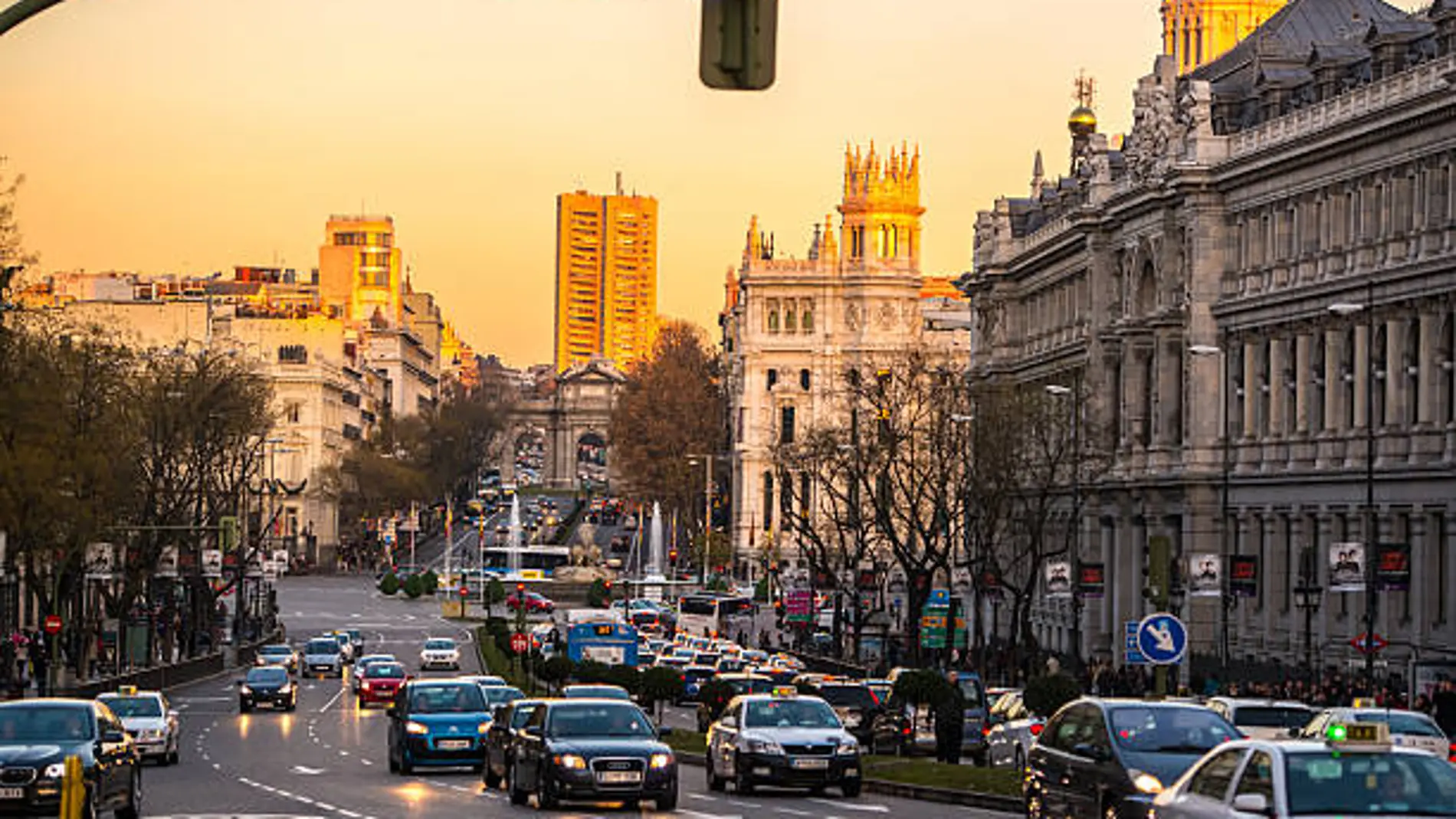 Estos son los coches que no podrán entrar a Madrid a partir del 1 de enero: 400.000 madrileños afcetados