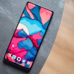 El Xiaomi 12 Pro es uno de los móviles de la marca que no se actualizarán a Android 16
