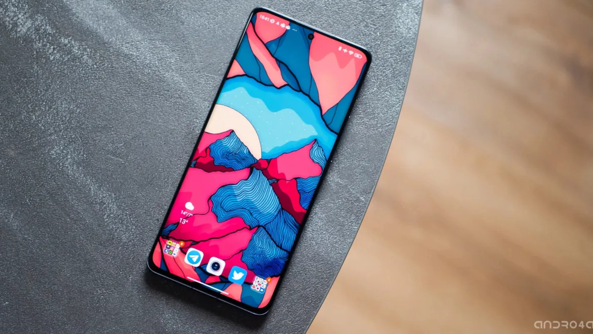 El Xiaomi 12 Pro es uno de los móviles de la marca que no se actualizarán a Android 16