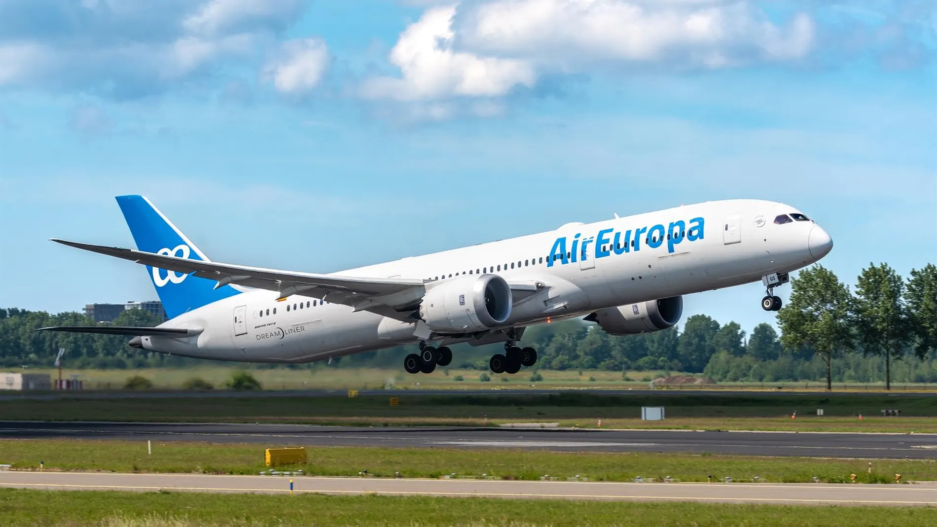 Economía.- Air Europa duplica las frecuencias para volar a Santo Domingo (República Dominicana) en Navidad