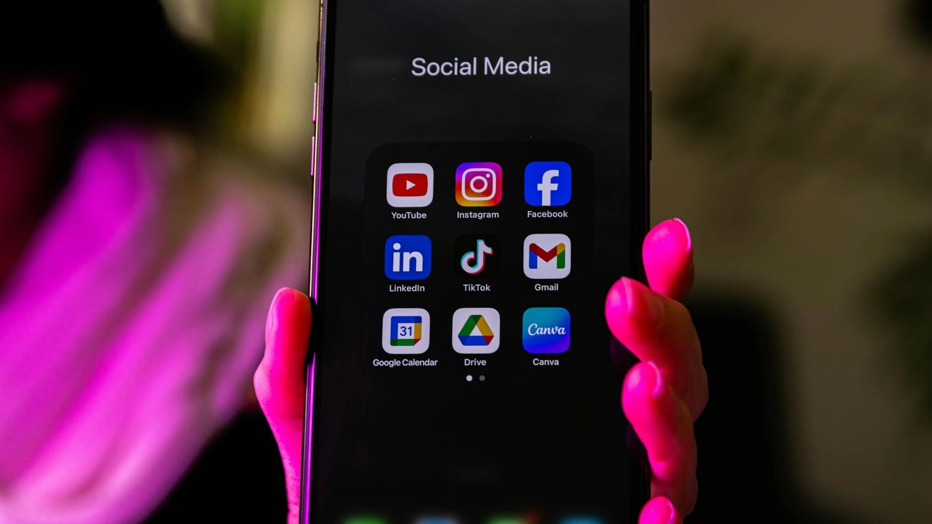 La Guardia Civil advierte sobre una falsa oferta de empleo: "Te ofrecen dinero por dar 'likes', pero es una estafa" REMITIDA / HANDOUT por UNSPLASH - DLXMEDIA.HU Fotografía remitida a medios de comunicación exclusivamente para ilustrar la noticia a la que hace referencia la imagen, y citando la procedencia de la imagen en la firma 09/09/2025