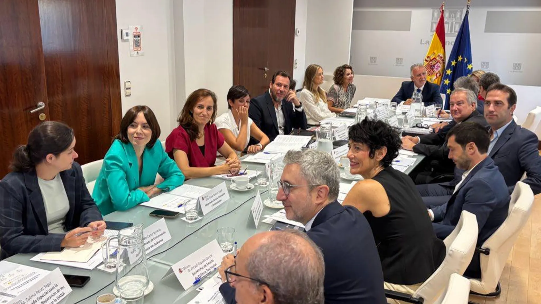 El Gobierno reúne a 14 ministros para anunciar una medida "estrella" con la dana: un mapa interactivo para promocionar sus obras y dinero invertido