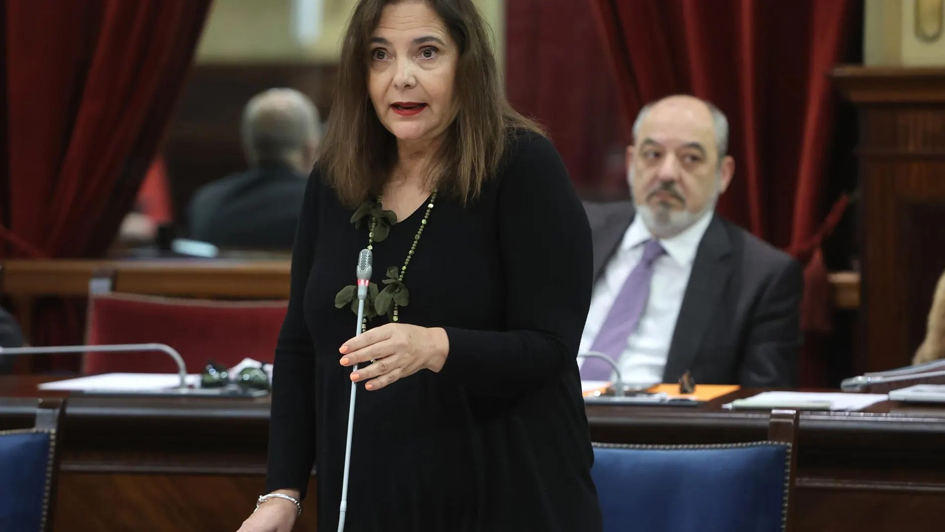 Baleares afirma que "respetará" la prohibición de fumar en terrazas pero pide medidas de prevención que vayan "más allá"