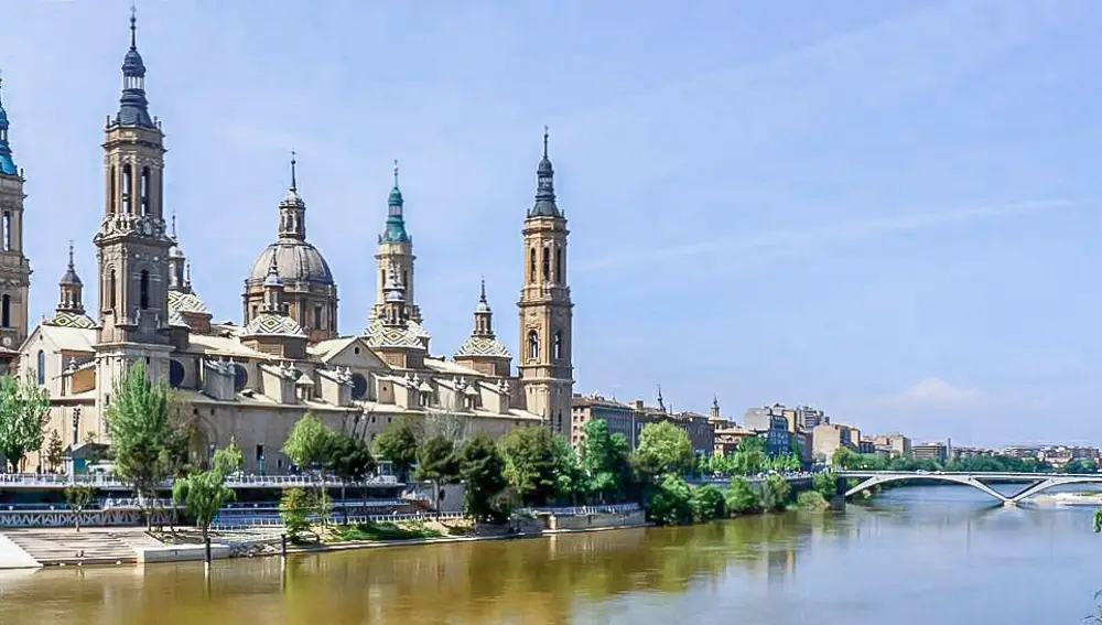 Vistas el Pilar de Zaragoza