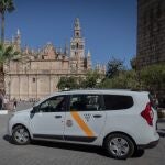 Los taxistas sevillanos convocan paros todos los viernes hasta final de año