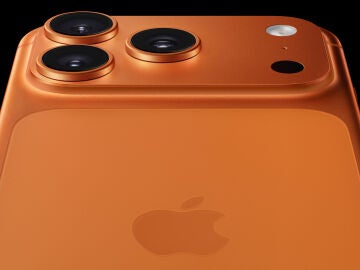 iPhone 17 Pro and iPhone 17 Pro Max feature a new design that maximizes performance and delivers an enormous leap in battery life.