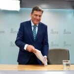El consejero de Economía y Hacienda y portavoz de la Junta, Carlos Fernández Carriedo, comparece para informar de los asuntos aprobados en el Consejo de Gobierno