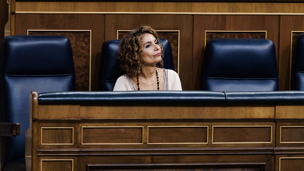 Montero gastó más de 500 millones en conciertos sanitarios en Andalucía