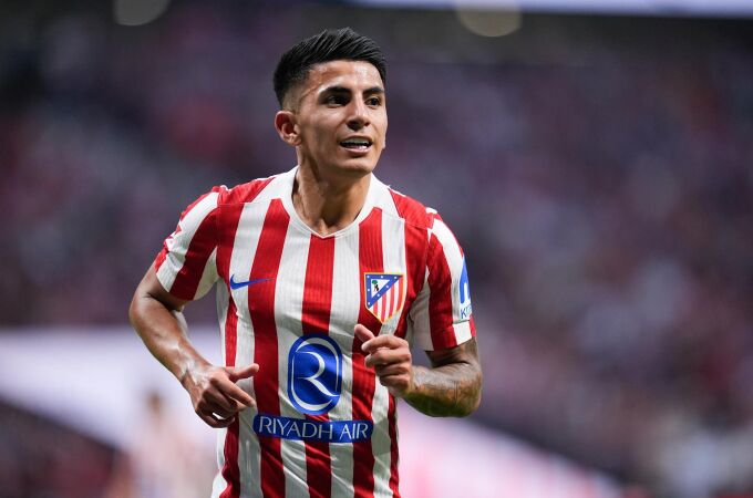 Fútbol.- El colchonero Thiago Almada sufre una lesión muscular en la pierna derecha