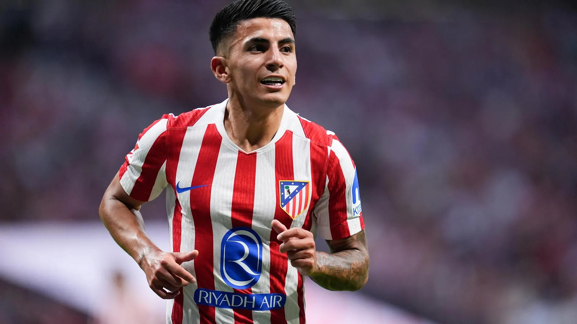 Fútbol.- El colchonero Thiago Almada sufre una lesión muscular en la pierna derecha