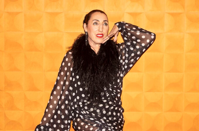 Rossy de Palma con look de lunares.