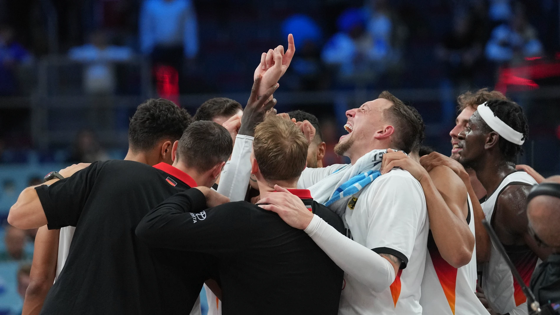 Alemania celebra su victoria en semifinales ante Finlandia