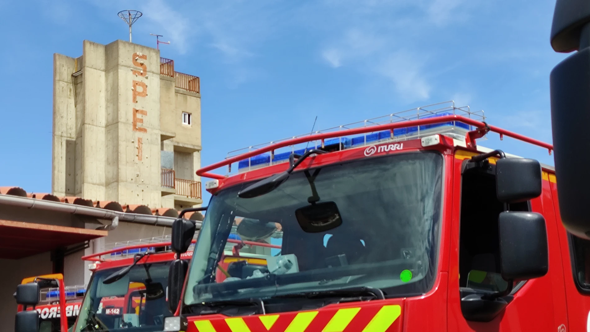(Foto de ARCHIVO) Camiones del consorcio provincial de bomberos de la Diputación de Badajoz en el parque de Mérida. EUROPA PRESS 26/06/2024