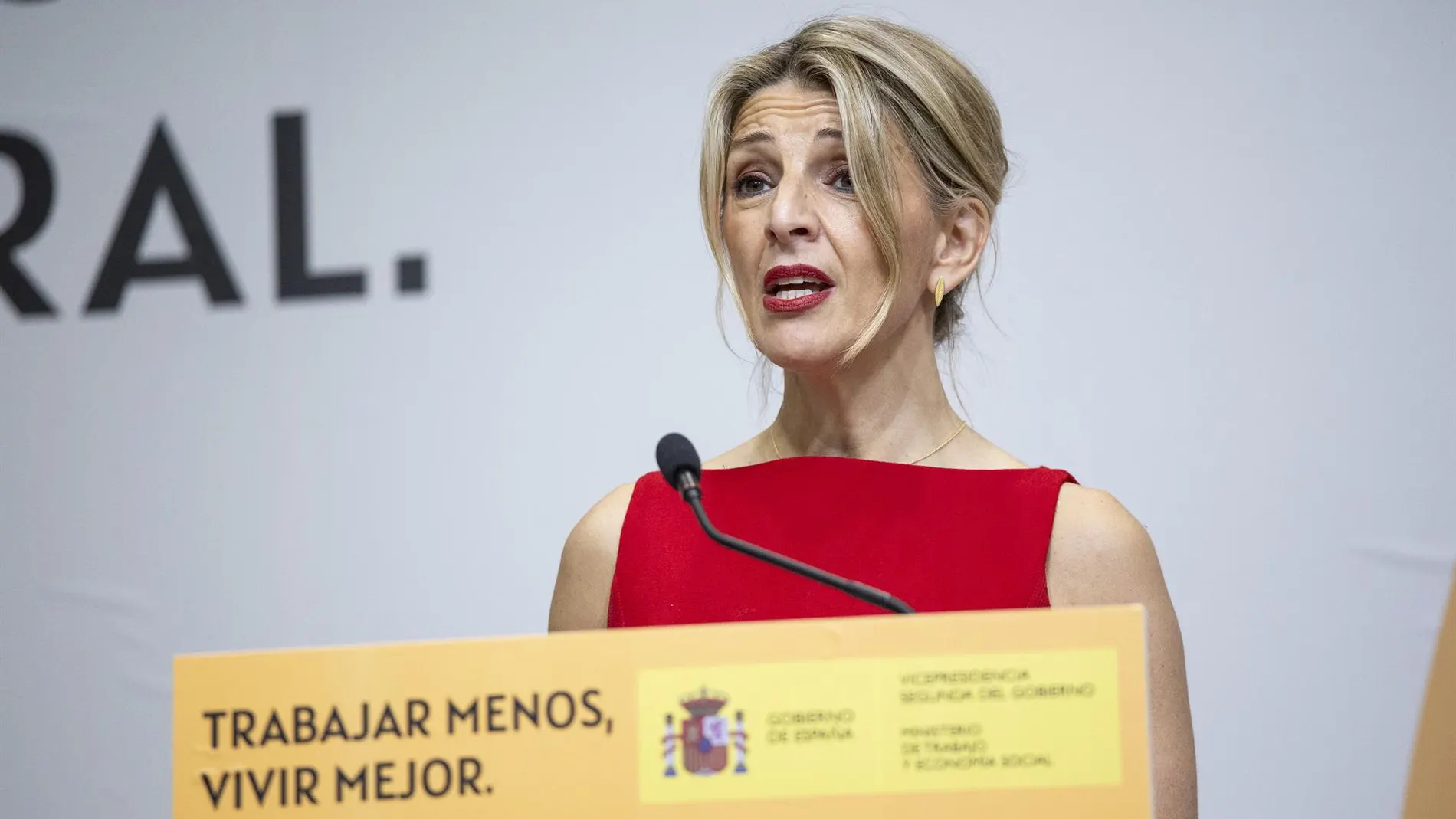 Yolanda Díaz se reúne hoy en Vilamartín de Valdeorras (Ourense) con alcaldes y cooperativas afectadas por los incendios