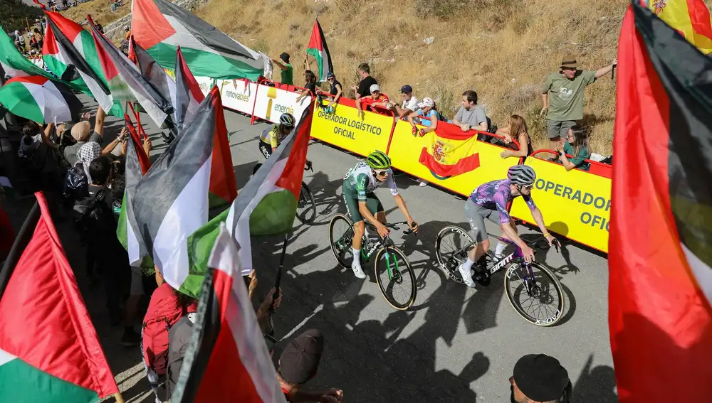Urtasun celebra las movilizaciones en La Vuelta contra "la mayor atrocidad del siglo XXI"