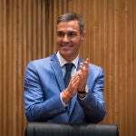 Pedro Sánchez preside la reunión interparlamentaria del Grupo Socialista