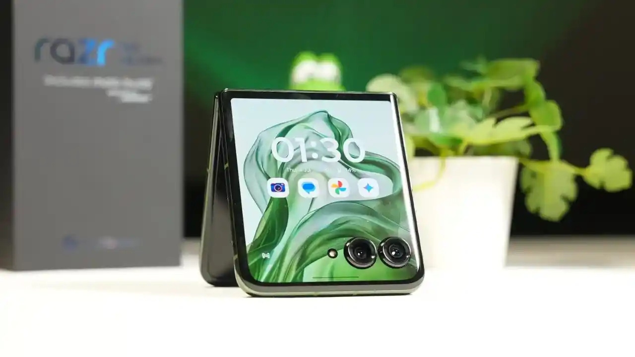 Con este descuento, el Motorola Razr 50 Ultra se convierte en el mejor plegable tipo concha