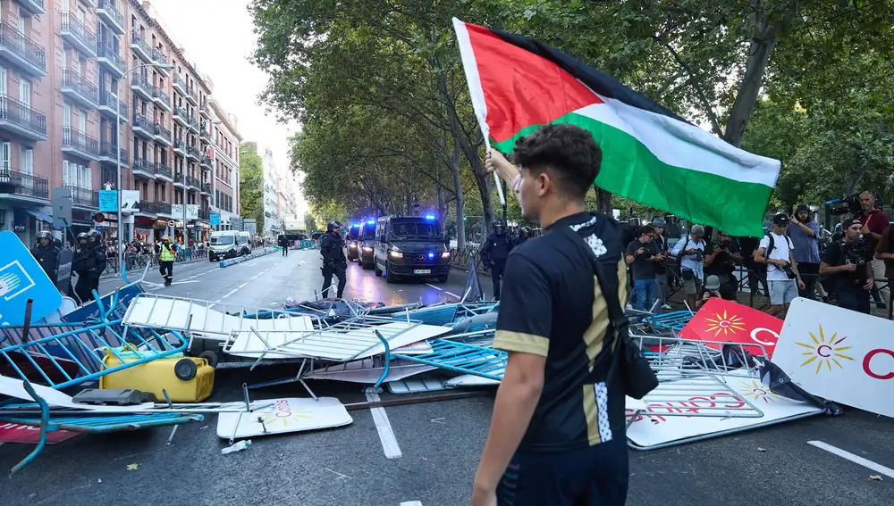 Movimiento contra la Intolerancia detecta "crispación" tras las protestas propalestinas de la Vuelta en Madrid