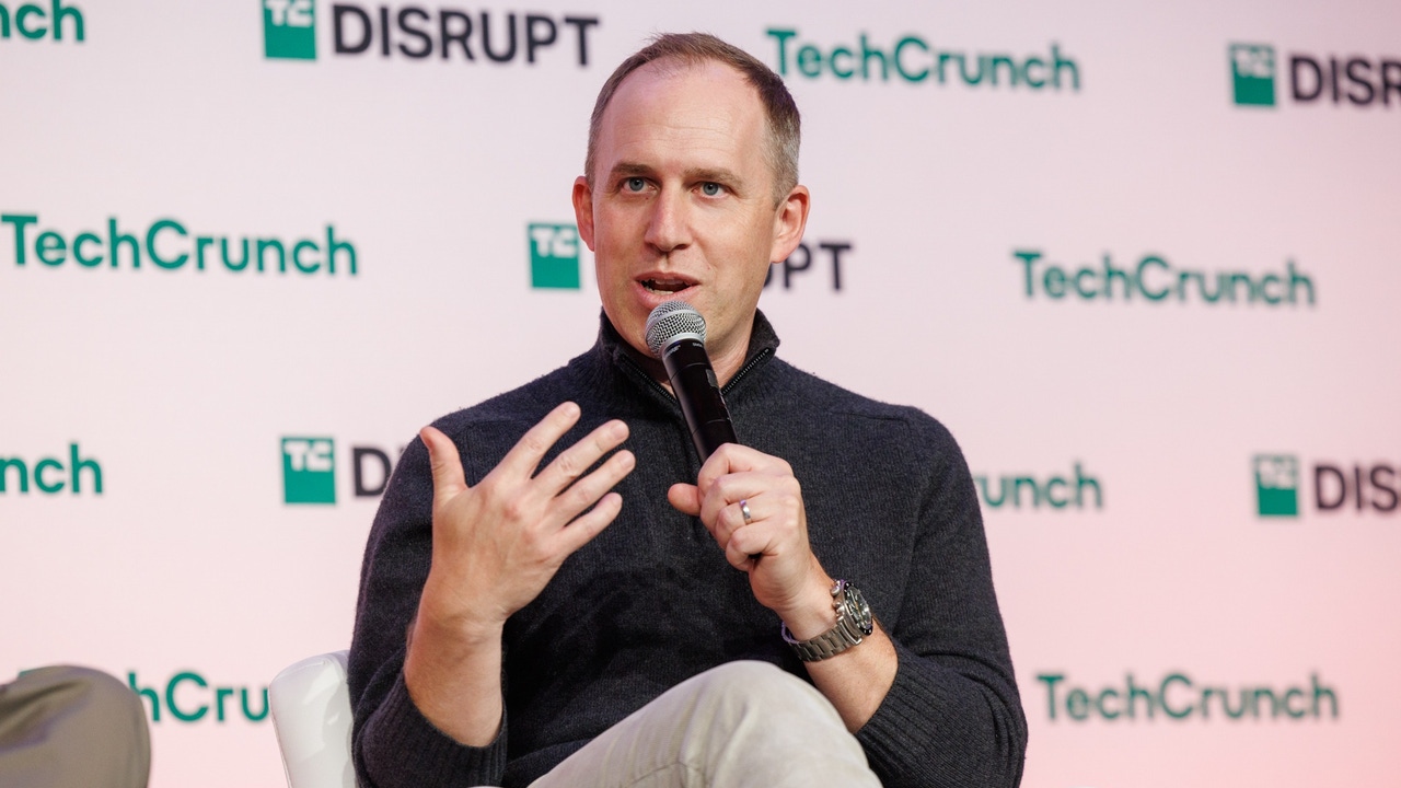 El presidente de OpenAI lo tiene claro: estamos en una burbuja de IA, pero eso no es el fin del mundo