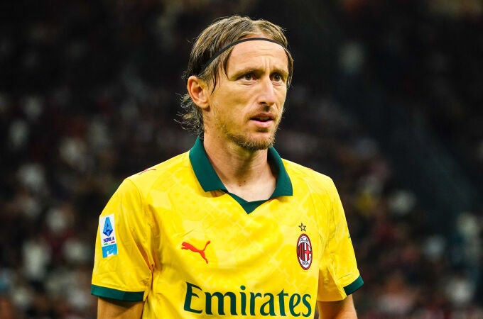 FOOTBALL - ITALIAN CHAMP - MILAN v BOLOGNA