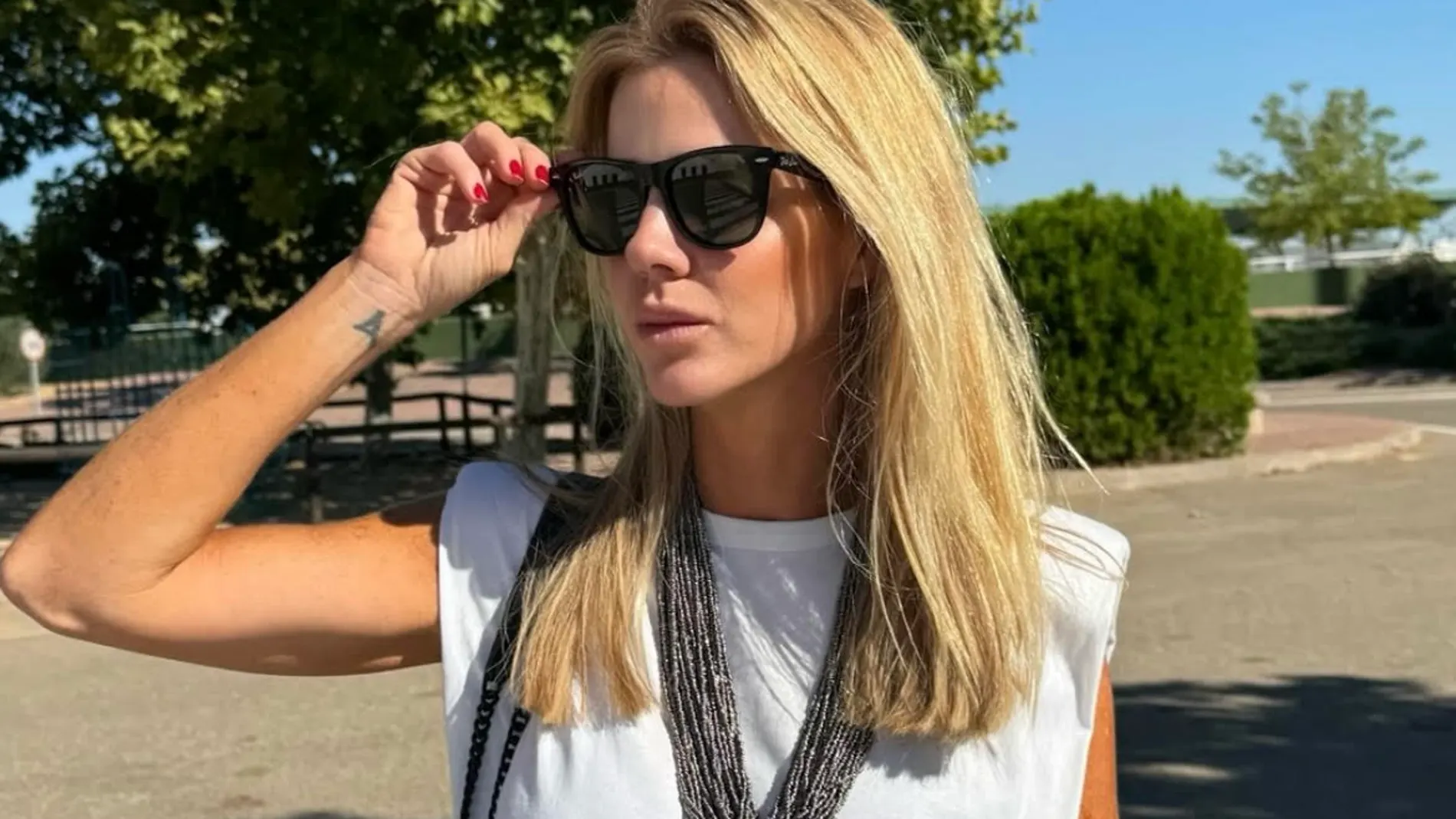 El look de Amelia Bono.