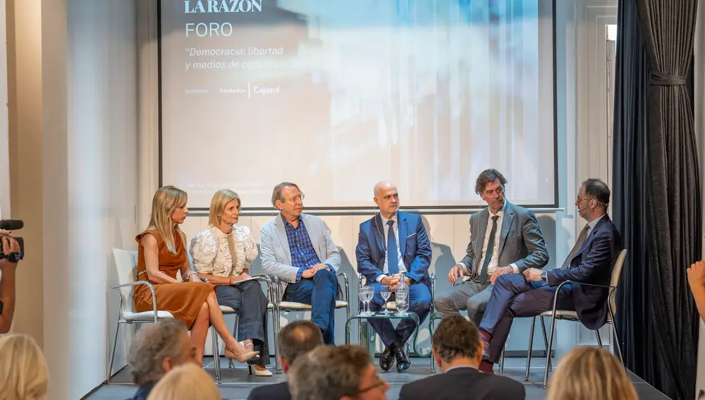 Almudena Martínez del Junco, María José García-Pelayo, José Antonio Vera, Juan Luis Pulido, Manuel Rus y José Lugo