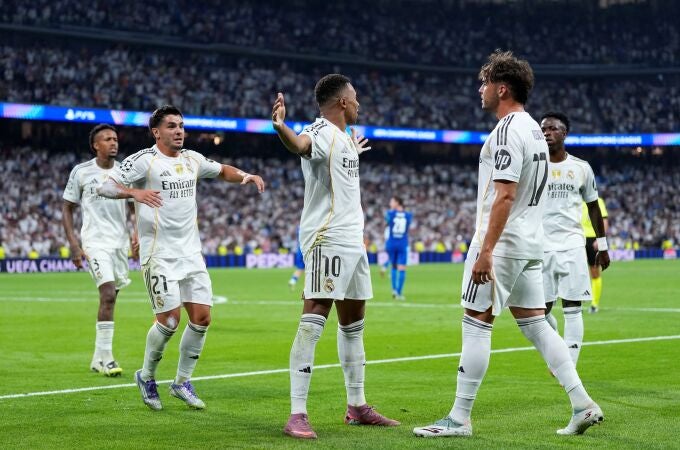 Real Madrid C.F. v Olympique de Marseille - UEFA Champions League 2025/26 League Phase MD1