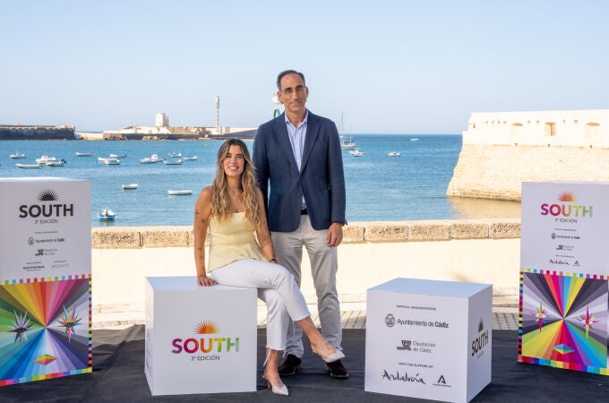 Claudia Campillo y Gonzalo Sagardía, en la presentación de 'Vulnerables'.