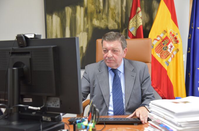 El consejero de la Presidencia en la reunión sectorial telemática