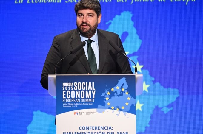 López Miras considera que acoger la primera Cumbre Europea de Economía Social "es el reconocimiento a un trabajo de décadas"