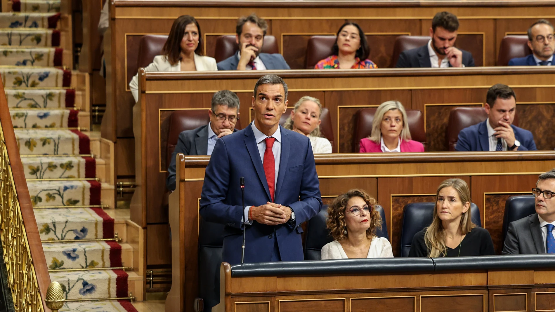 El presidente del Gobierno, Pedro Sánchez, interviene durante una sesión de control al Gobierno en el Congreso de los Diputados, a 17 de septiembre de 2025, en Madrid (España). El presidente del Gobierno, Pedro Sánchez, responde hoy en la sesión de control del Congreso a dos preguntas centradas en la estabilidad y situación política de su Ejecutivo, después de que la Cámara tumbara la semana pasada la ley para la reducción a 37,5 horas de la jornada laboral. La sesión de control incluye tambi...
