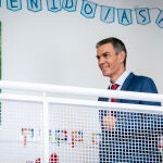 Sánchez visita una escuela municipal infantil en Getafe (Madrid)