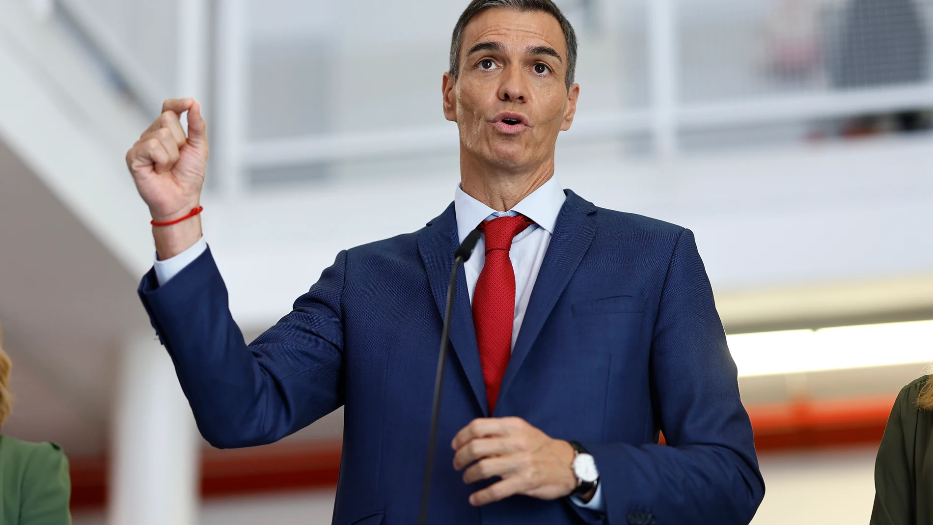 MADRID, 17/09/2025.- El presidente del Gobierno, Pedro Sánchez visita las instalaciones de la escuela infantil Casa de los Niños, este miércoles en Getafe. EFE/Rodrigo Jiménez