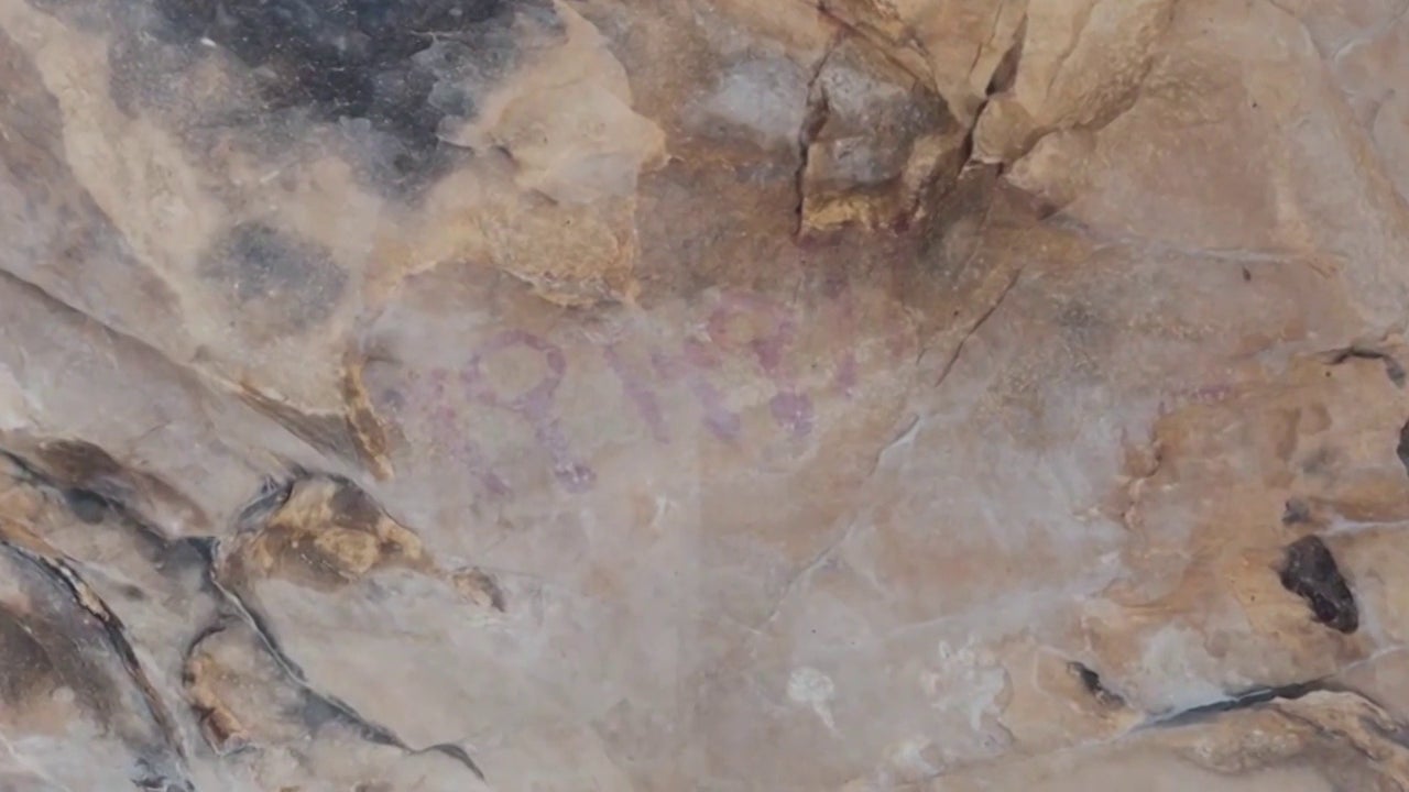 Descubren un nuevo yacimiento prehistórico con pinturas rupestres en Gamiz-Fika (Bizkaia)