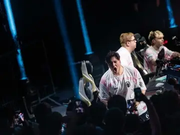 La VALORANT Champions arranca bien para los equipos españoles Tanto Team Heretics como GIANTX han conseguido su primera victoria y se colocan en una buena posición para avanzar a los playoffs