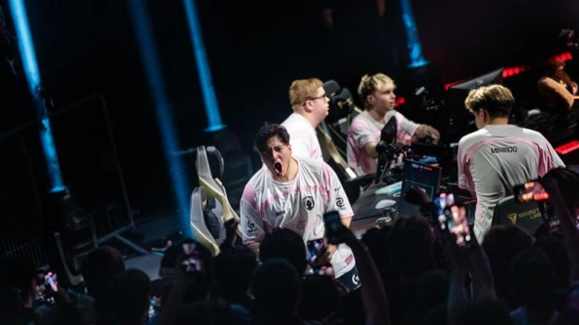 Tanto Team Heretics como GIANTX han conseguido su primera victoria y se colocan en una buena posición para avanzar a los playoffs