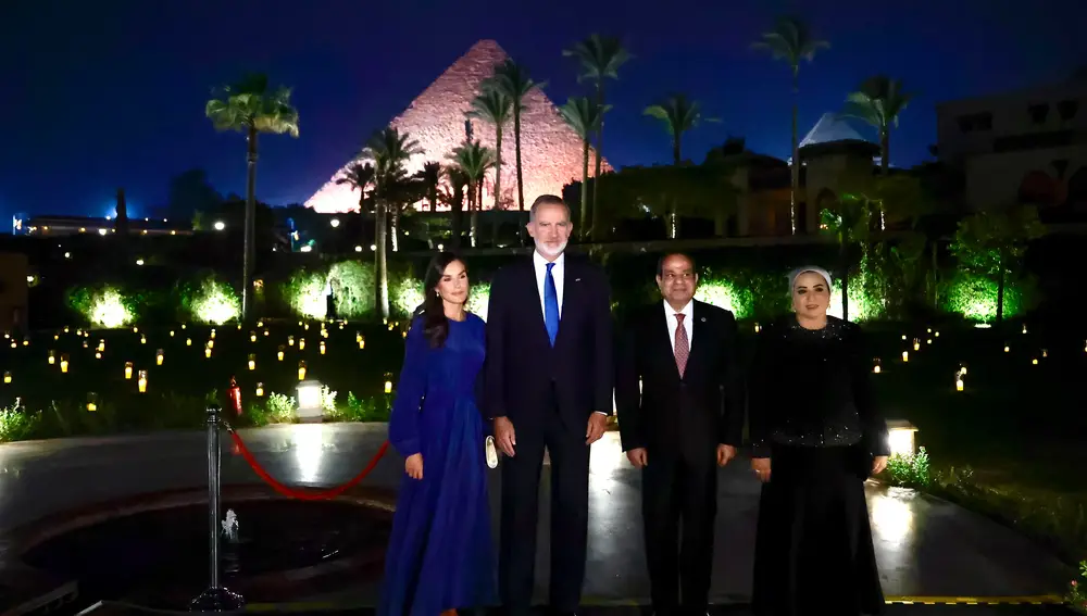 LOS REYES EN EL CAIRO
