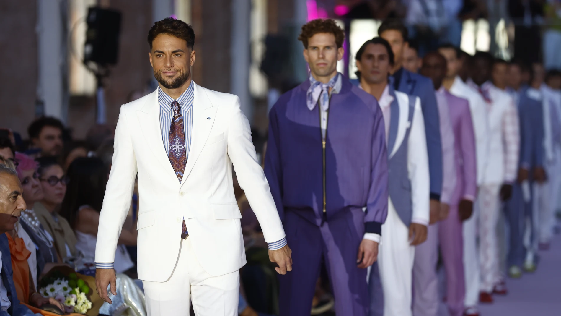 Desfile de moda masculina de Flix Ramiro.
