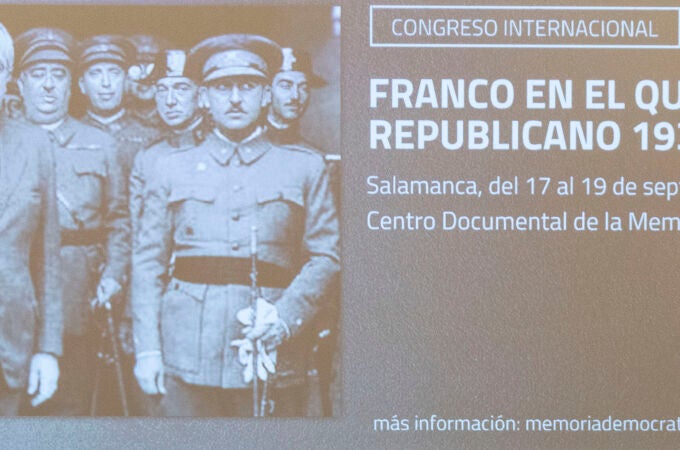 Cartel del congreso «Franco en el Quinquenio Republicano: 1931-1936», inaugurado ayer en Salamanca