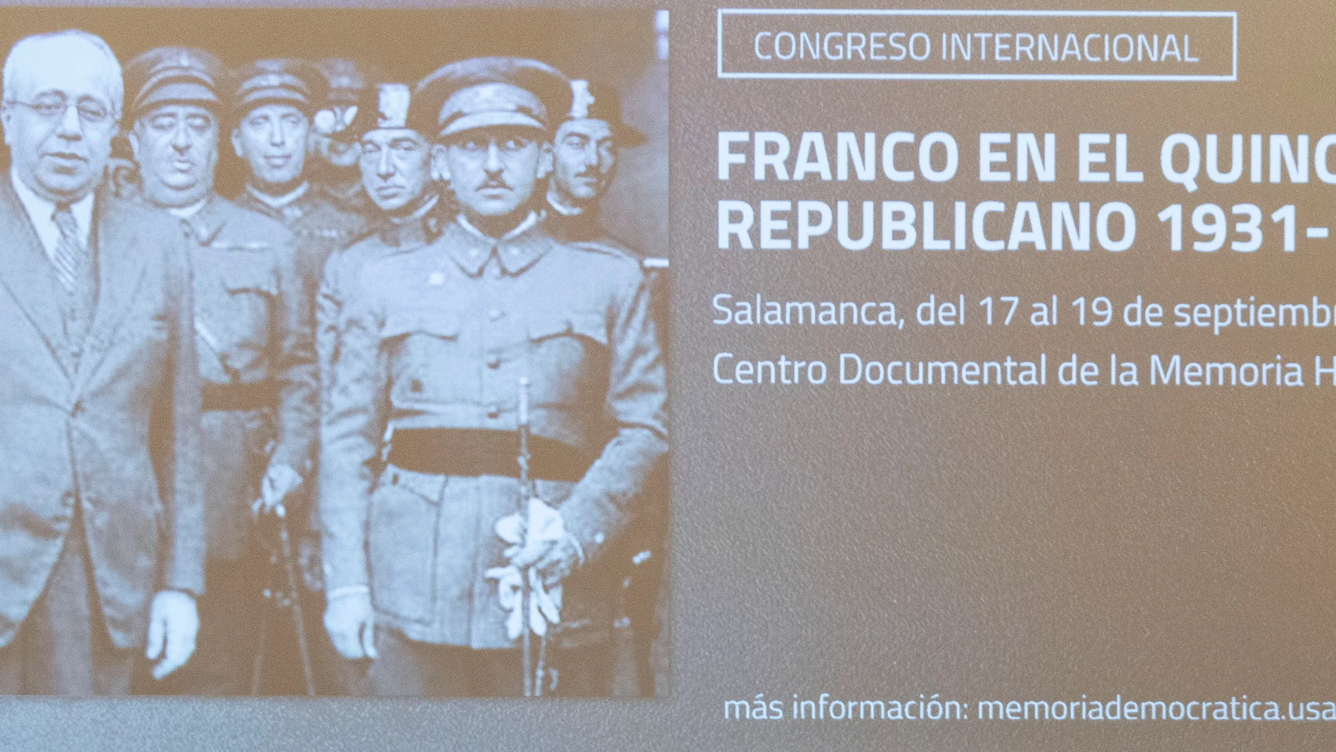 Cartel del congreso «Franco en el Quinquenio Republicano: 1931-1936», inaugurado ayer en Salamanca