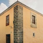 Puertas que se mueven solas y pasos en la noche: el secreto que esconde la casona más enigmática de España